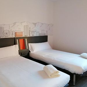 Kamer met Twee Aparte Bedden